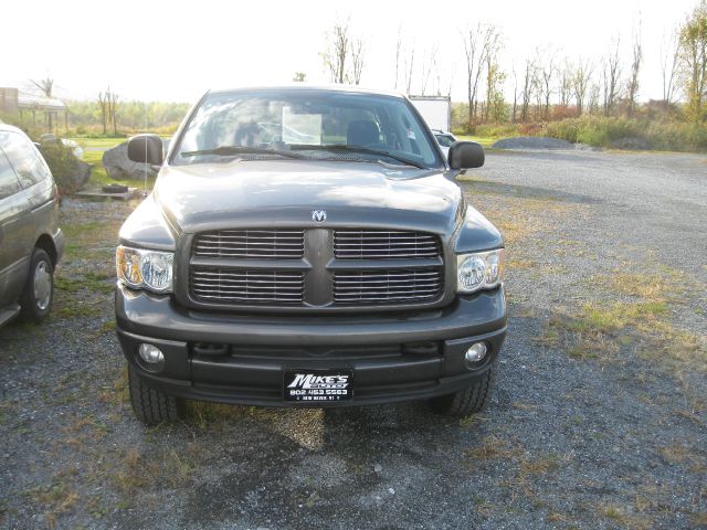 Dodge Ram 2500 2003 photo 2