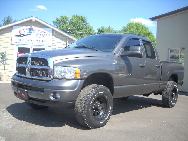 Dodge Ram 2500 2003 photo 2