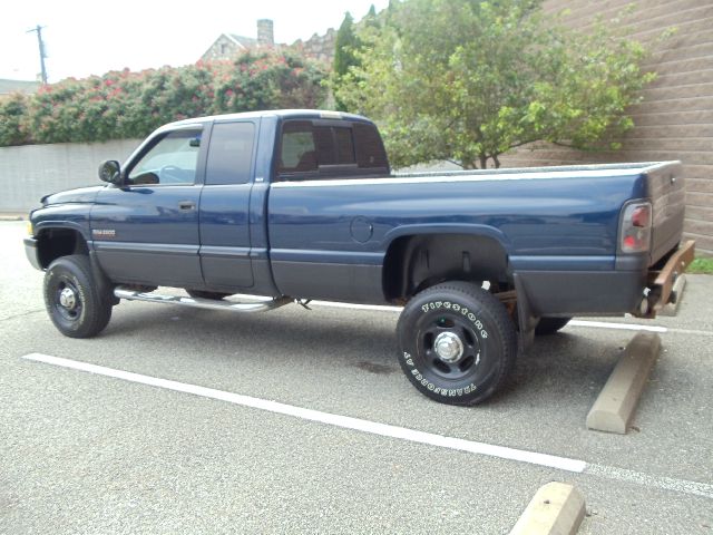 Dodge Ram 2500 2003 photo 4