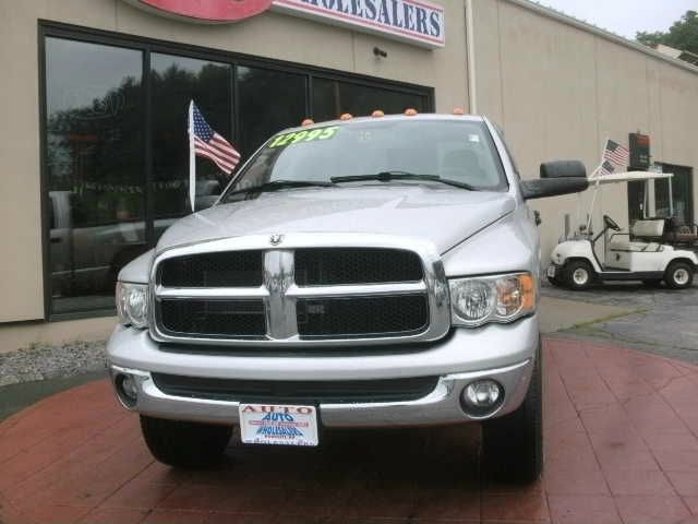 Dodge Ram 2500 2004 photo 3