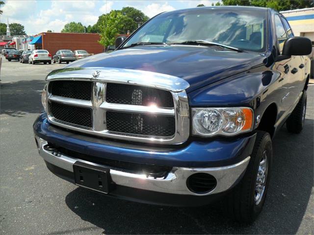 Dodge Ram 2500 2004 photo 2