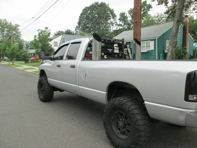 Dodge Ram 2500 2004 photo 1