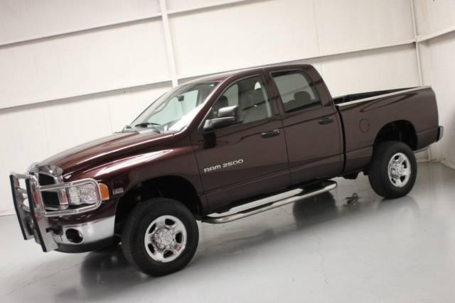 Dodge Ram 2500 2004 photo 1