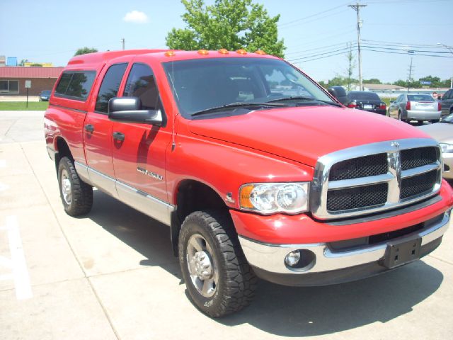 Dodge Ram 2500 2004 photo 2