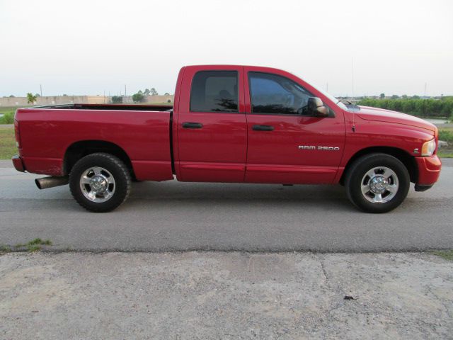 Dodge Ram 2500 2004 photo 4