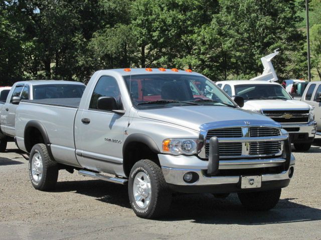 Dodge Ram 2500 2004 photo 4