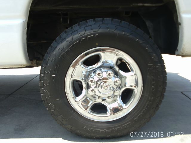 Dodge Ram 2500 2004 photo 1