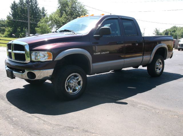 Dodge Ram 2500 2004 photo 9