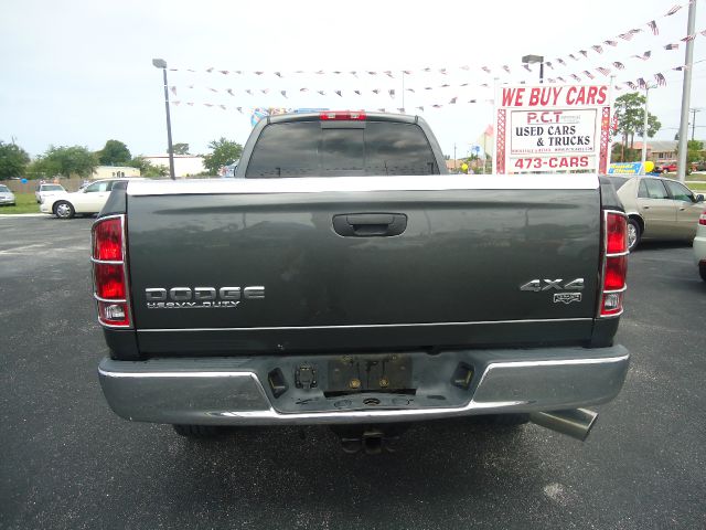 Dodge Ram 2500 2004 photo 2