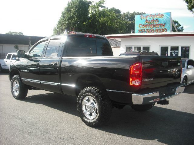 Dodge Ram 2500 2004 photo 2