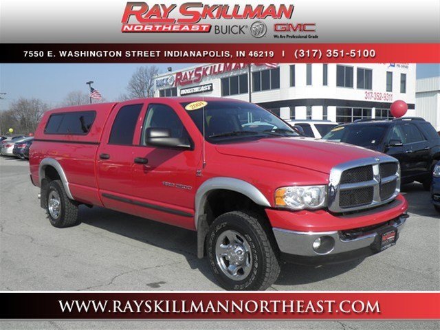 Dodge Ram 2500 2004 photo 2