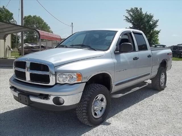 Dodge Ram 2500 2004 photo 3