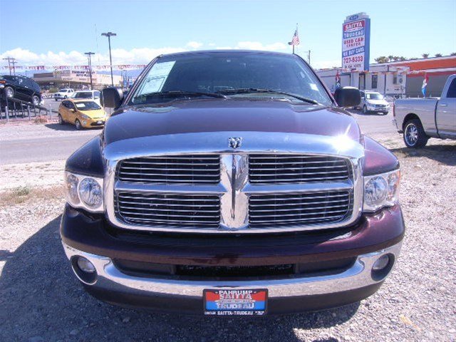 Dodge Ram 2500 SLT Unspecified