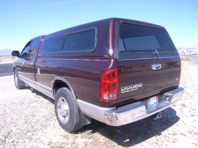 Dodge Ram 2500 2004 photo 2