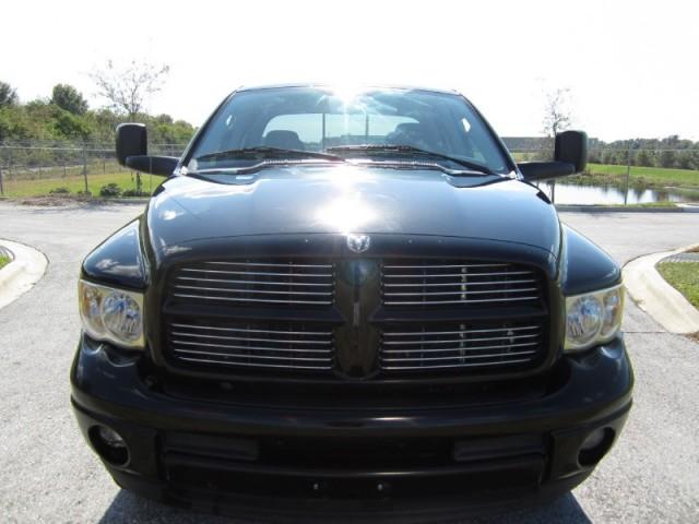 Dodge Ram 2500 2004 photo 4