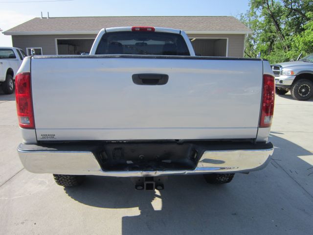 Dodge Ram 2500 2004 photo 14