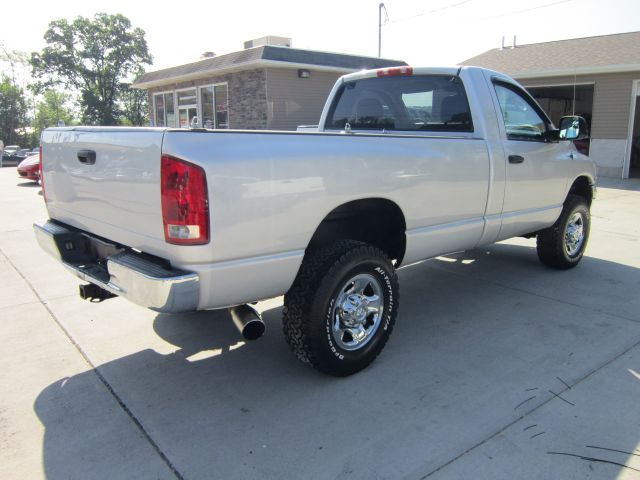 Dodge Ram 2500 2004 photo 16