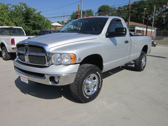 Dodge Ram 2500 2004 photo 17