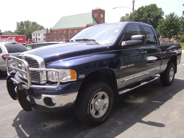 Dodge Ram 2500 2004 photo 2