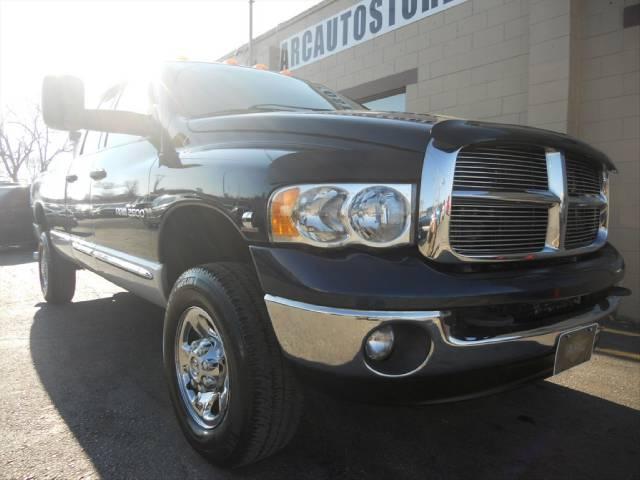 Dodge Ram 2500 2004 photo 2