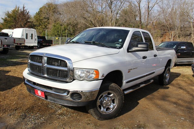 Dodge Ram 2500 Ext WT Unspecified