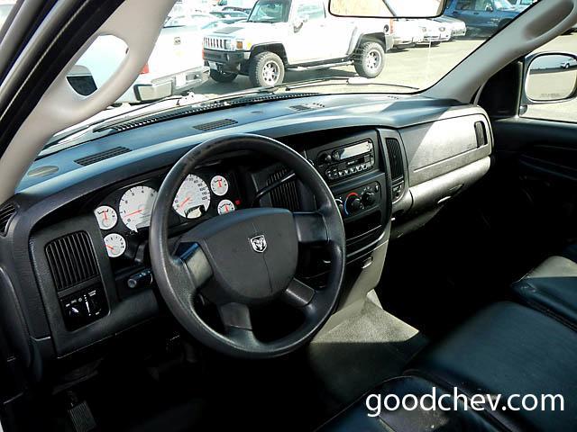 Dodge Ram 2500 2005 photo 4