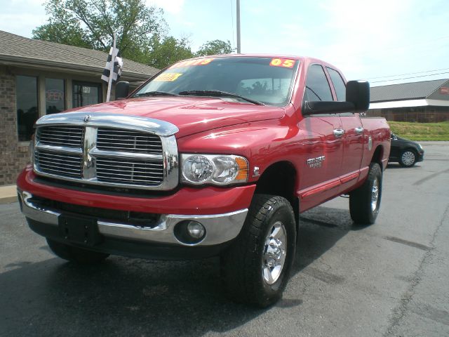 Dodge Ram 2500 2005 photo 18