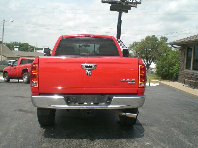 Dodge Ram 2500 2005 photo 19