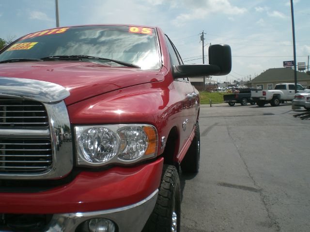 Dodge Ram 2500 2005 photo 3