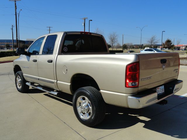 Dodge Ram 2500 2005 photo 2