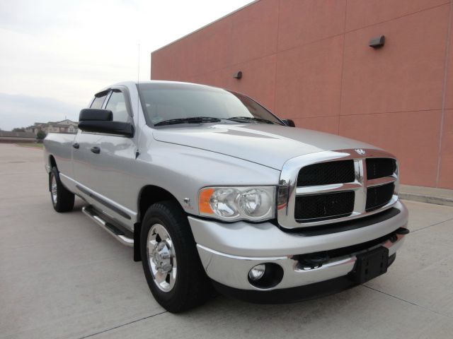 Dodge Ram 2500 2005 photo 2