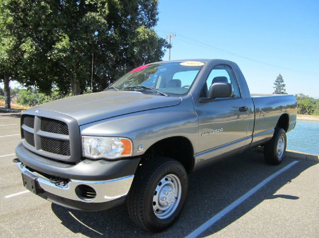 Dodge Ram 2500 2005 photo 1