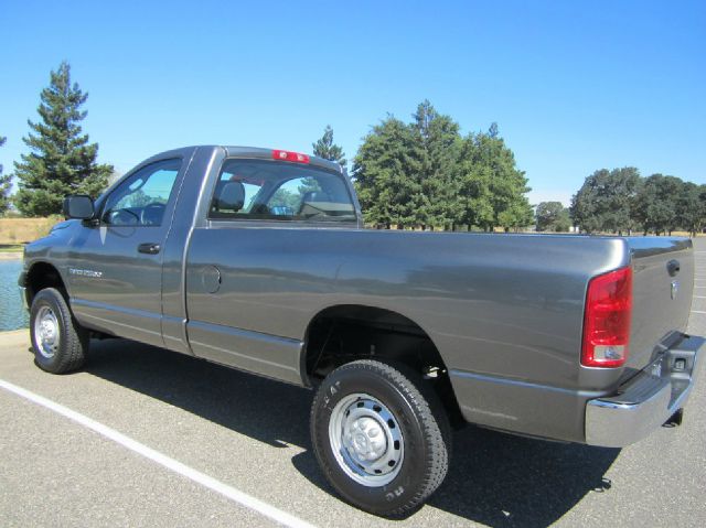 Dodge Ram 2500 2005 photo 4