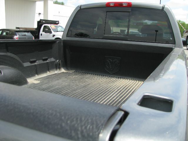 Dodge Ram 2500 2005 photo 15