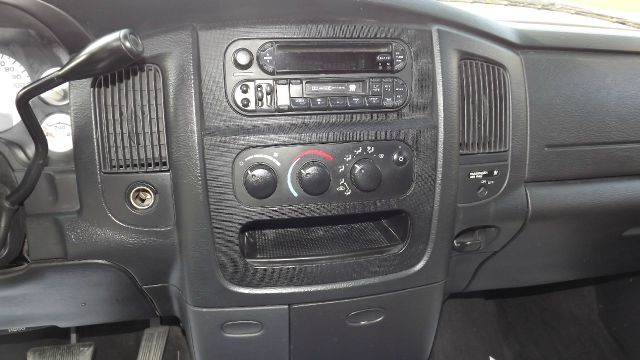 Dodge Ram 2500 2005 photo 0