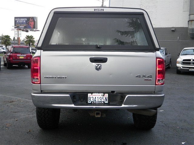 Dodge Ram 2500 2005 photo 3