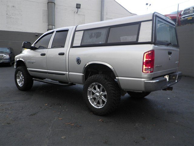 Dodge Ram 2500 2005 photo 2