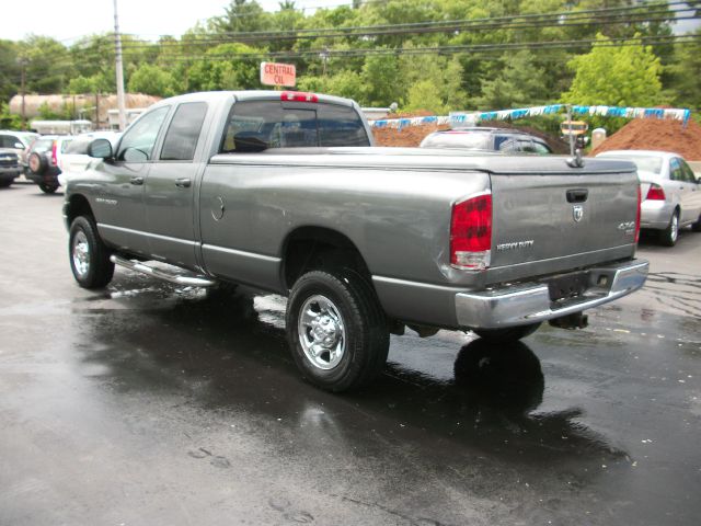 Dodge Ram 2500 2005 photo 2