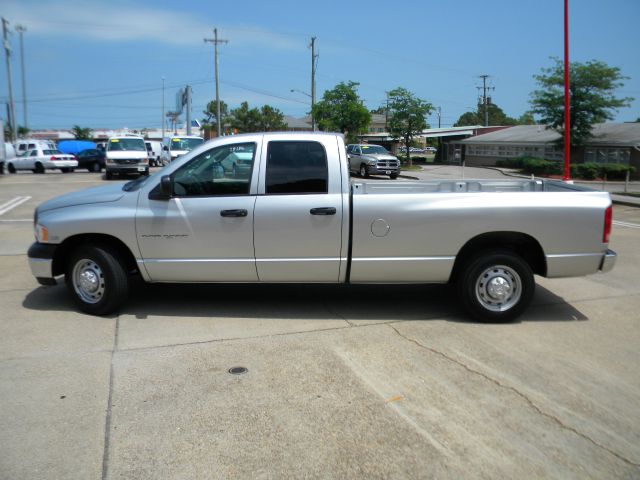 Dodge Ram 2500 2005 photo 19