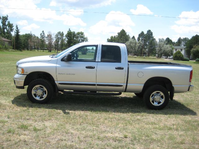 Dodge Ram 2500 2005 photo 4