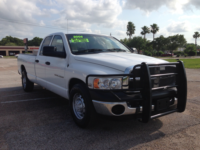 Dodge Ram 2500 2005 photo 17