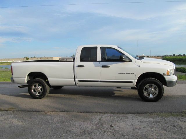 Dodge Ram 2500 2005 photo 40