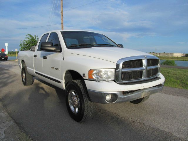 Dodge Ram 2500 2005 photo 42