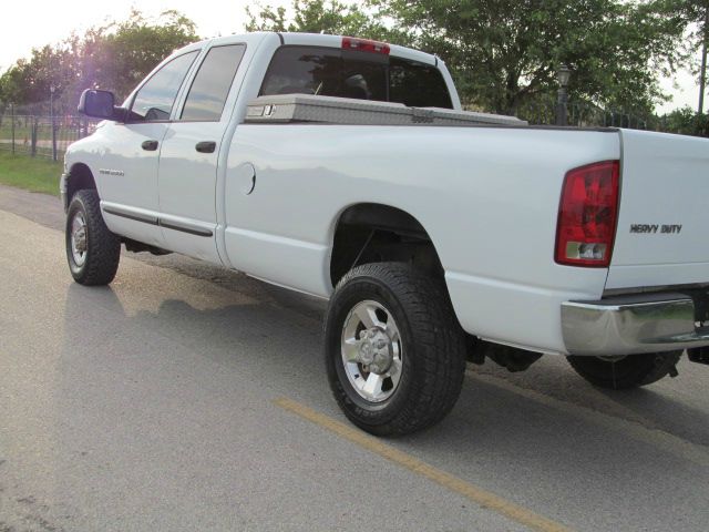 Dodge Ram 2500 2005 photo 9