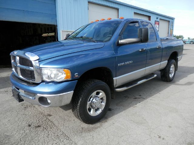 Dodge Ram 2500 2005 photo 12