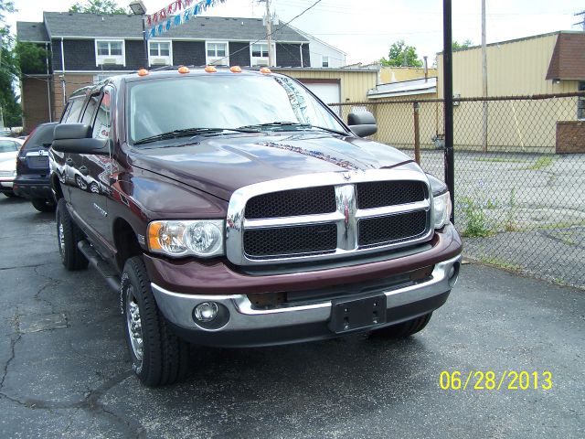 Dodge Ram 2500 2005 photo 2