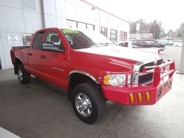 Dodge Ram 2500 2005 photo 2