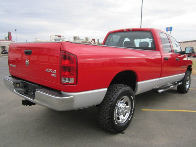 Dodge Ram 2500 2005 photo 3