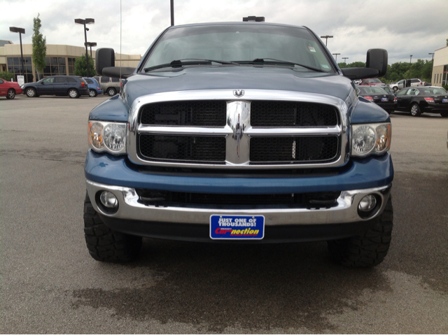 Dodge Ram 2500 2005 photo 2