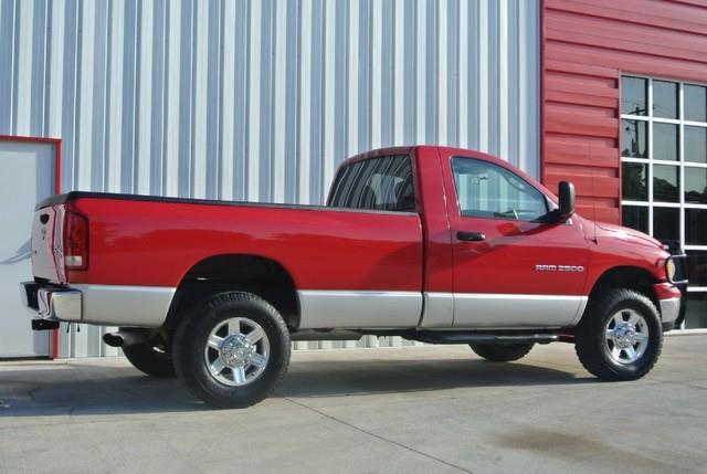 Dodge Ram 2500 2005 photo 2